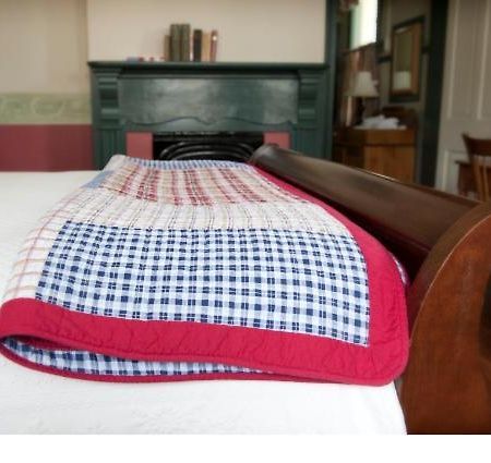 Frederick House Bed & Breakfast Стантън Екстериор снимка