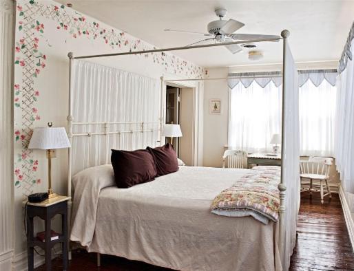 Frederick House Bed & Breakfast Стантън Екстериор снимка