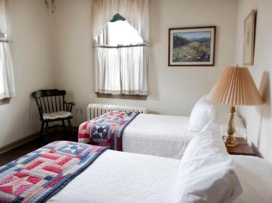 Frederick House Bed & Breakfast Стантън Екстериор снимка