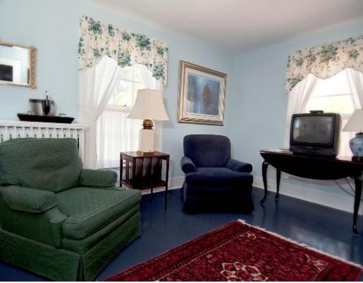 Frederick House Bed & Breakfast Стантън Стая снимка