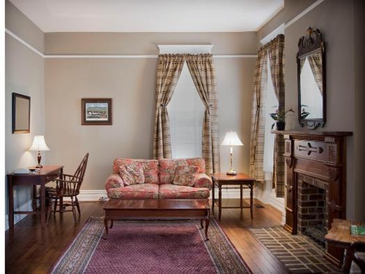 Frederick House Bed & Breakfast Стантън Екстериор снимка